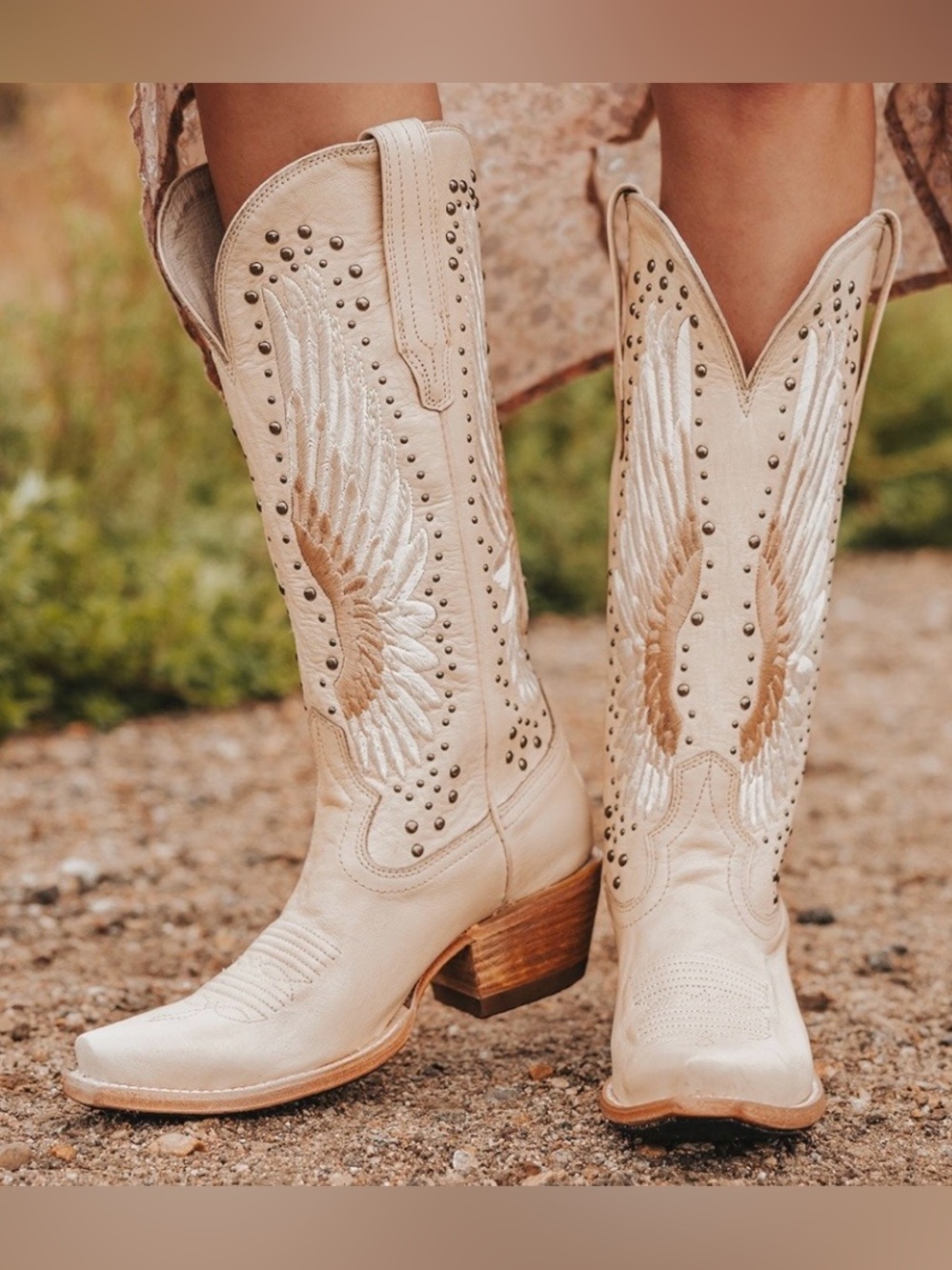 Freebird ANGEL Wings Studded Handcrafted Leather Western Boots, Beige, Sz 7, NIB